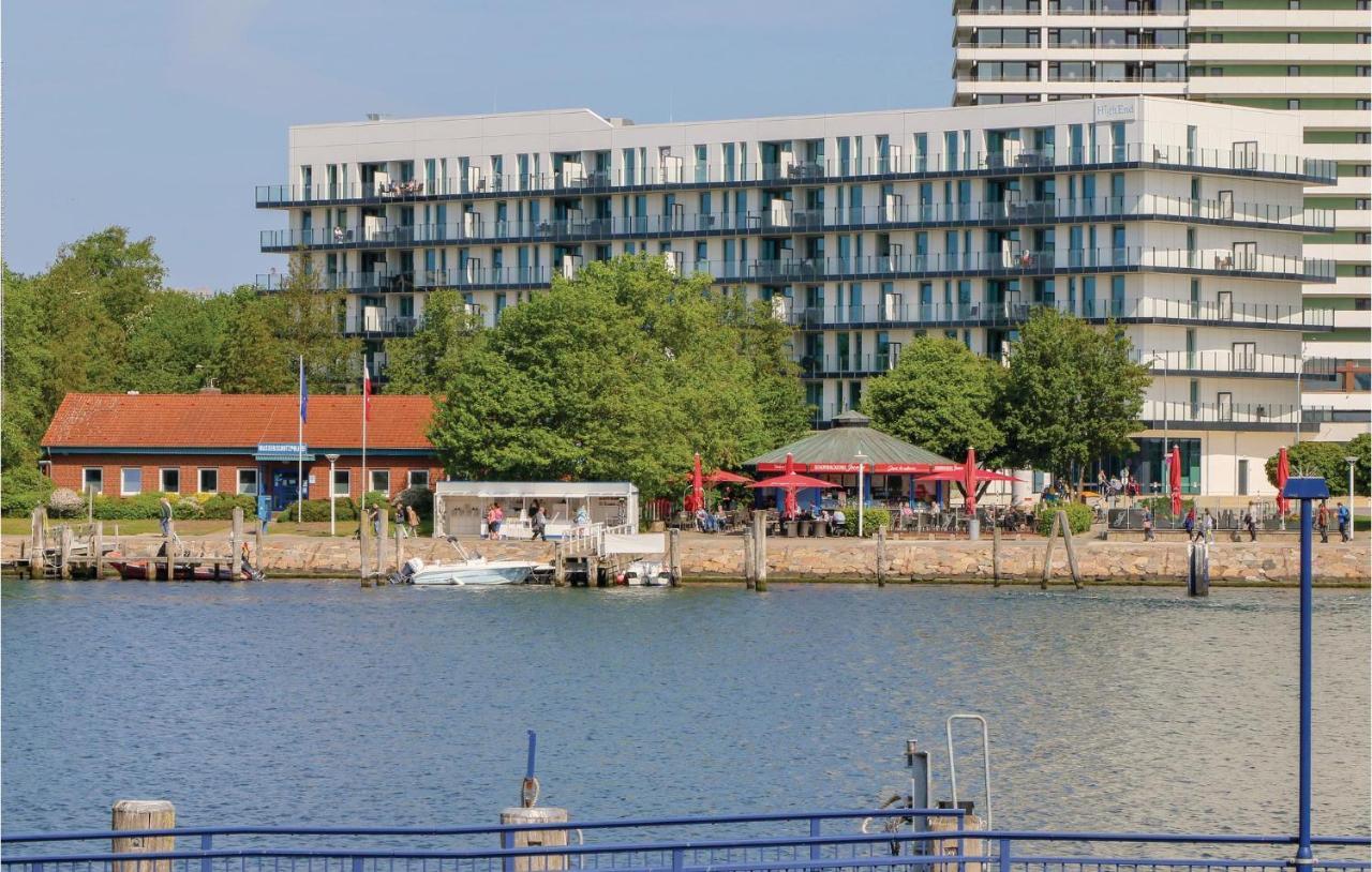 Awesome In Travemuende With Wifi *