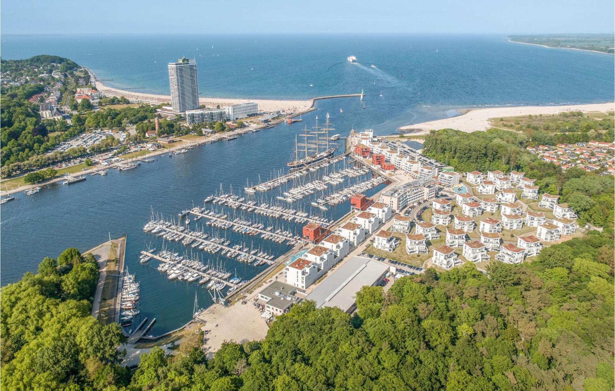 Awesome In Travemuende With Wifi * Lübeck
